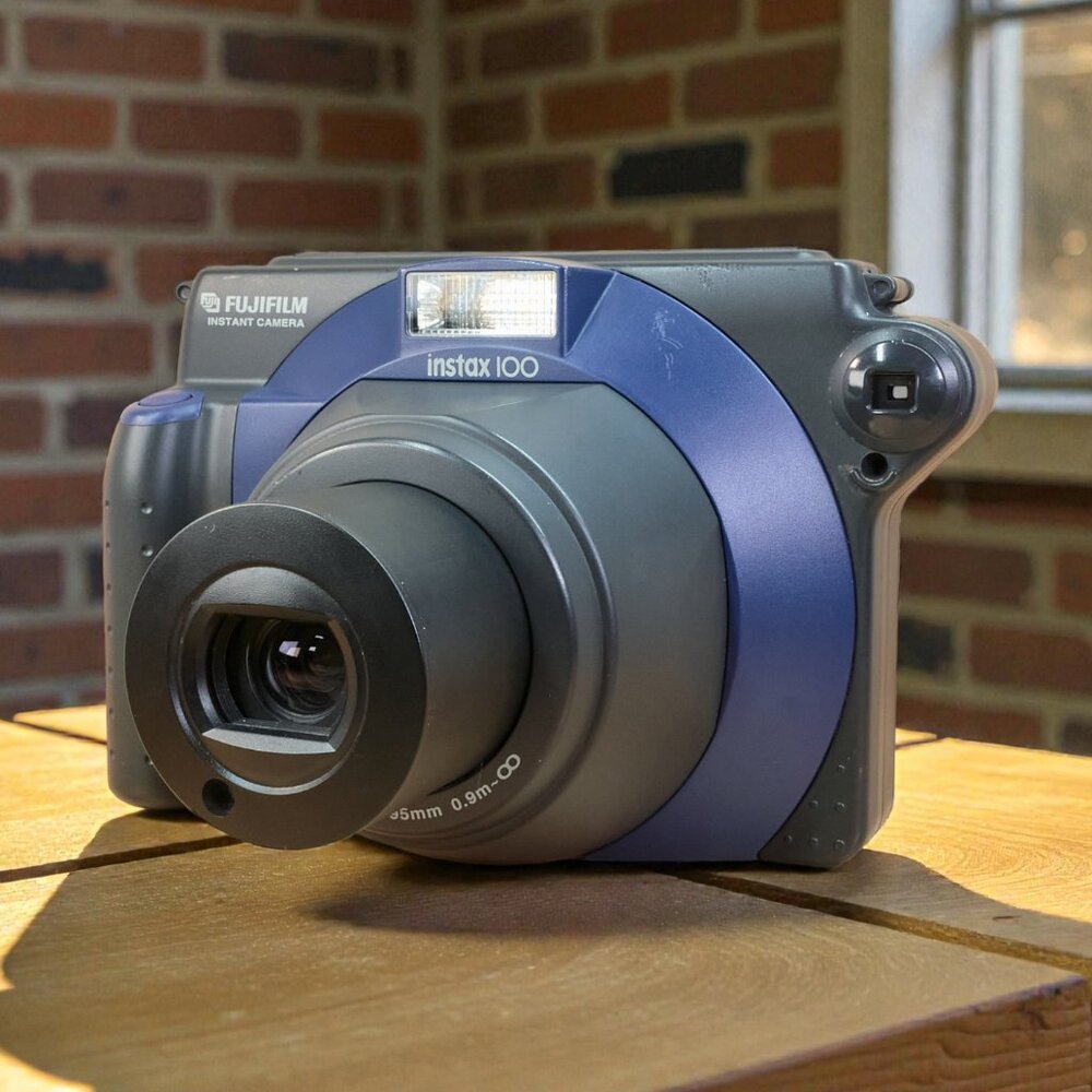 Fujifilm Instax 100 Instant Camera Wide Film Vintage Retro Tested Working